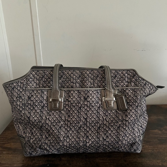 Coach Taylor Print Carryall Satchel Handbag - Picture 1 of 10